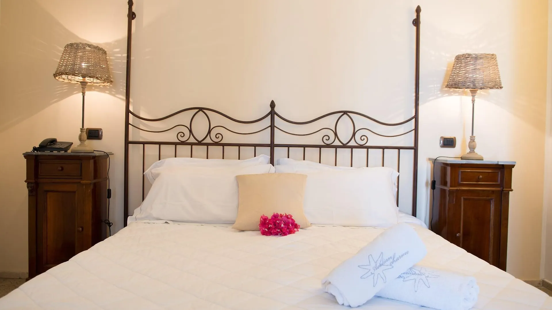 Hotel Villa Enrica - Aeolian Charme Lipari   Lipari (Isola Lipari)