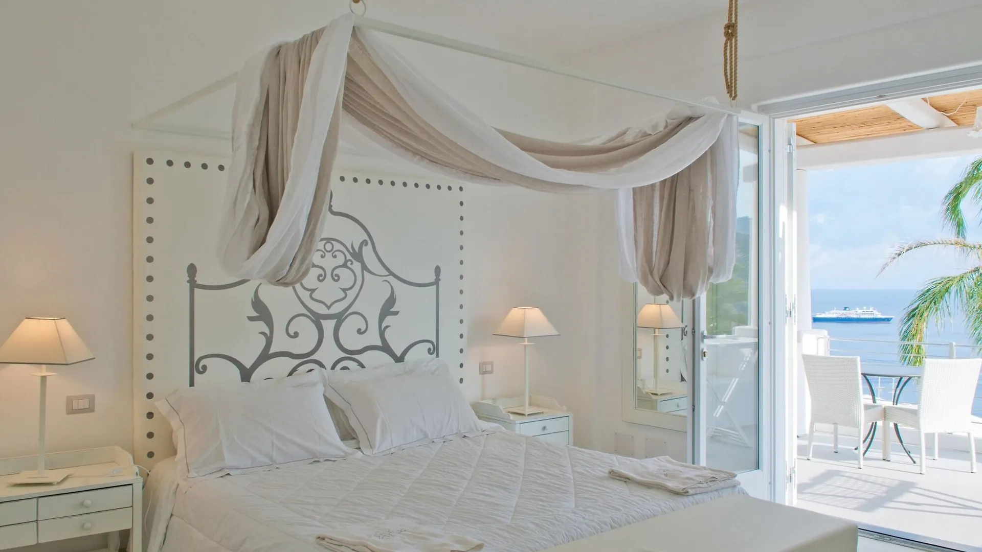 Hotel Villa Enrica - Aeolian Charme Città di Lipari